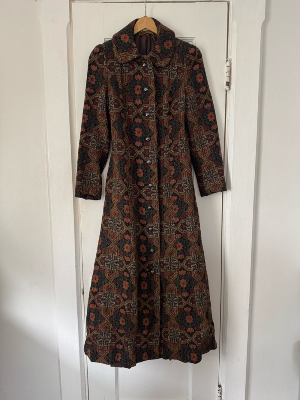 Vintage Tapestry Coat – Alexis Youngset by Alanna Tandy